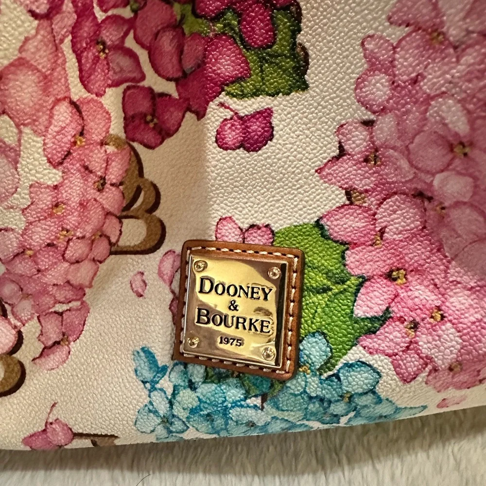 Dooney & Bourke Floral Print Women Bag - Picture 2 of 3